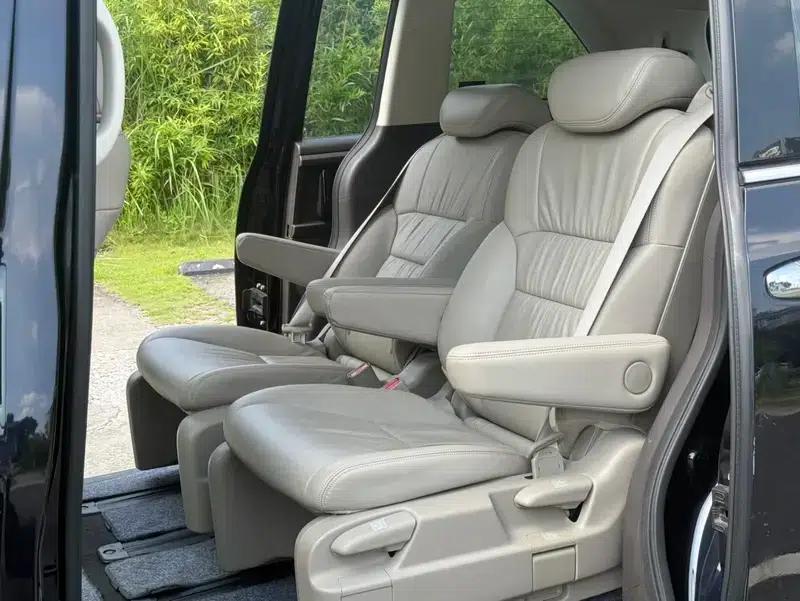 2017 Odyssey 2.4L Luxury Edition — миниатюра 18