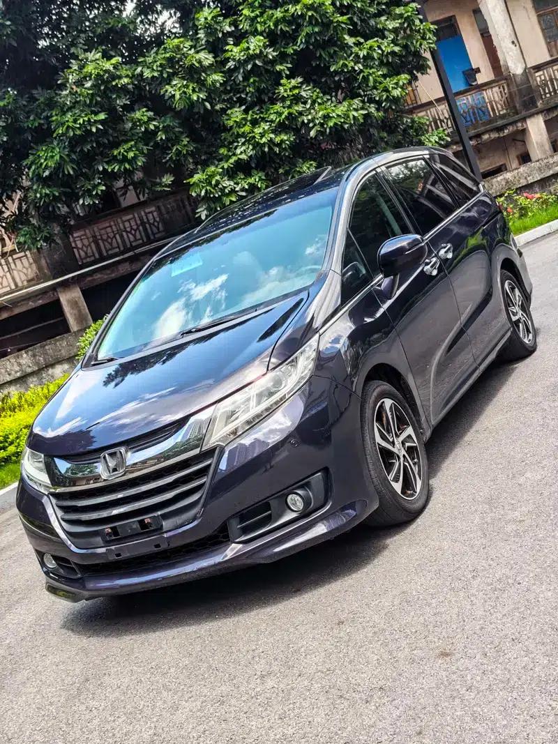 2015 Odyssey 2.4L Luxury Edition — миниатюра 14