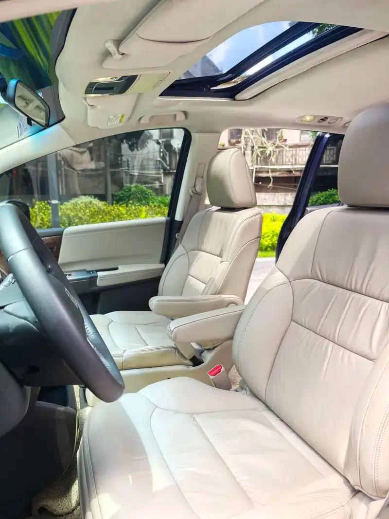 2015 Odyssey 2.4L Luxury Edition — миниатюра 17