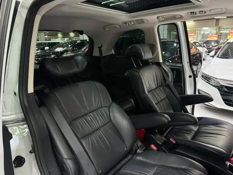 2018 Odyssey 2.4L Luxury Edition — миниатюра 11