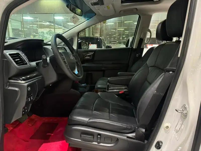 2018 Odyssey 2.4L Luxury Edition — миниатюра 9