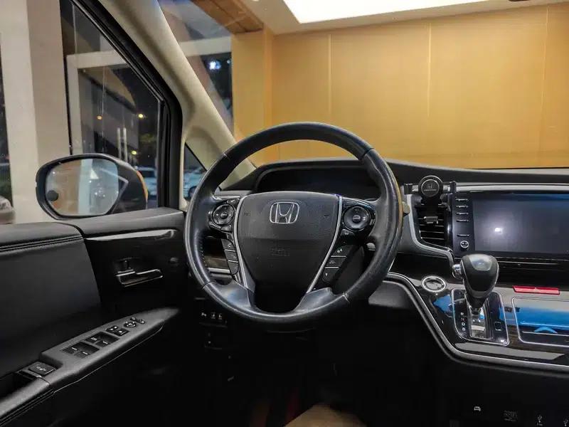 Odyssey 2019 2.0L Elite Premium Edition — миниатюра 23