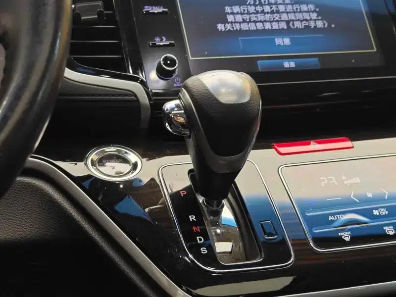 Odyssey 2019 2.0L Elite Premium Edition — миниатюра 24