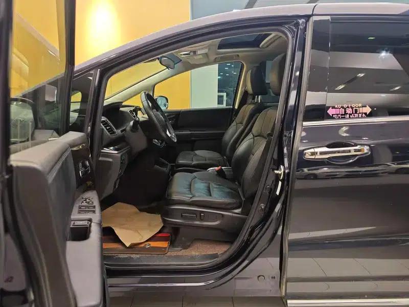 Odyssey 2019 2.0L Elite Premium Edition — миниатюра 27