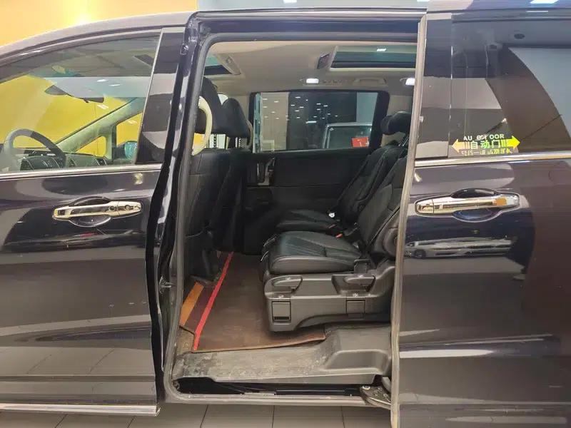 Odyssey 2019 2.0L Elite Premium Edition — миниатюра 30