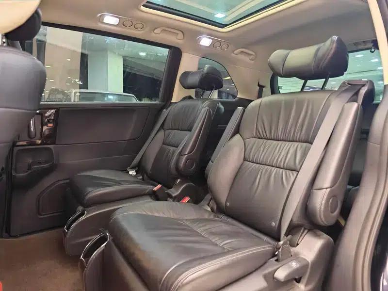 Odyssey 2019 2.0L Elite Premium Edition — миниатюра 31