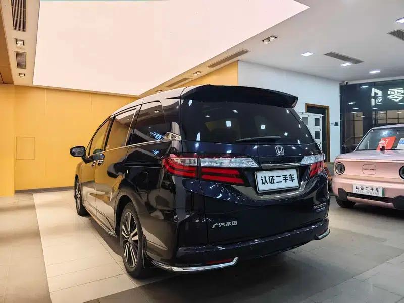 Odyssey 2019 2.0L Elite Premium Edition — миниатюра 5