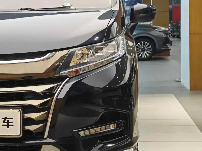 Odyssey 2019 2.0L Elite Premium Edition — миниатюра 9