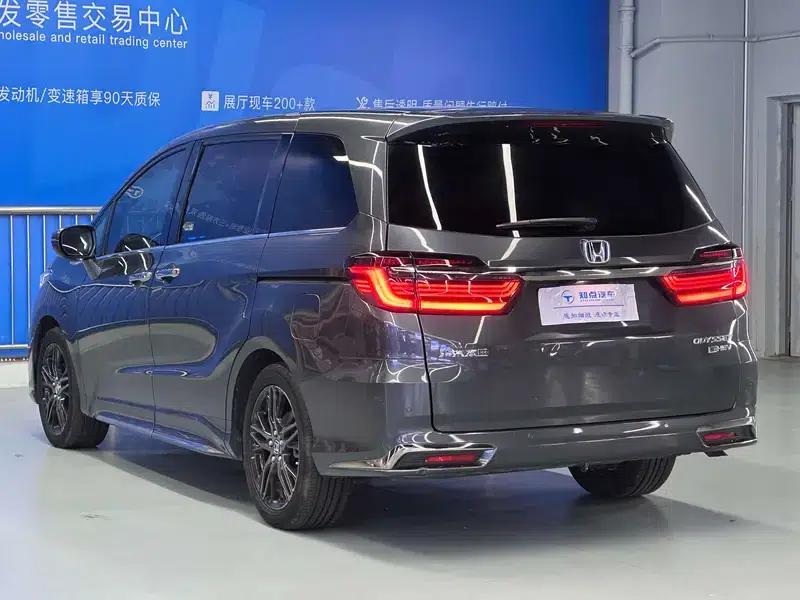 2022 Odyssey 2.0L Elite Supreme Edition — миниатюра 4