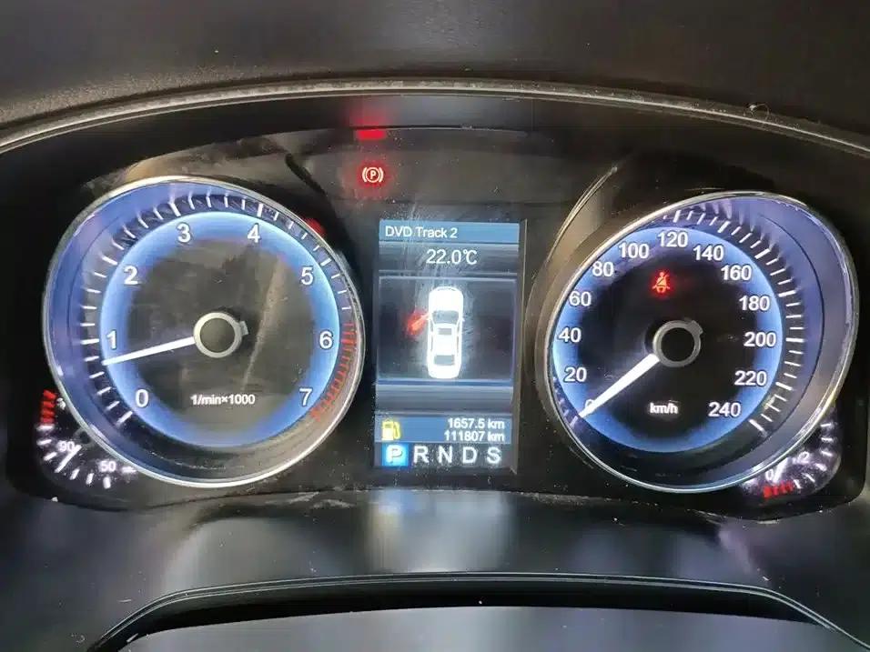 Hongqi H7 2015 3.0L Premium Edition — миниатюра 17