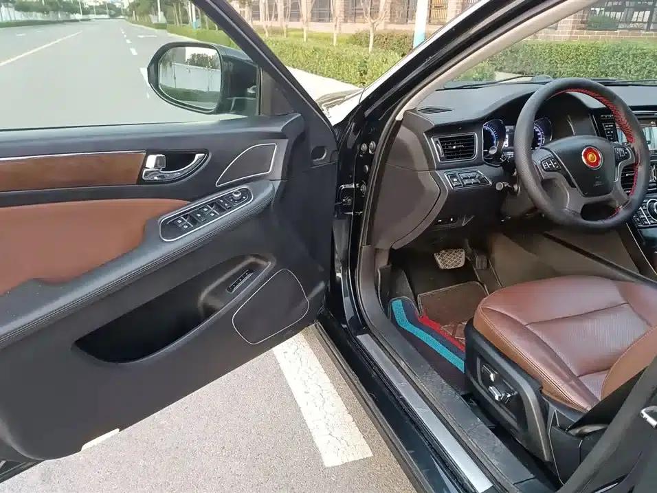 Hongqi H7 2015 3.0L Premium Edition — миниатюра 21