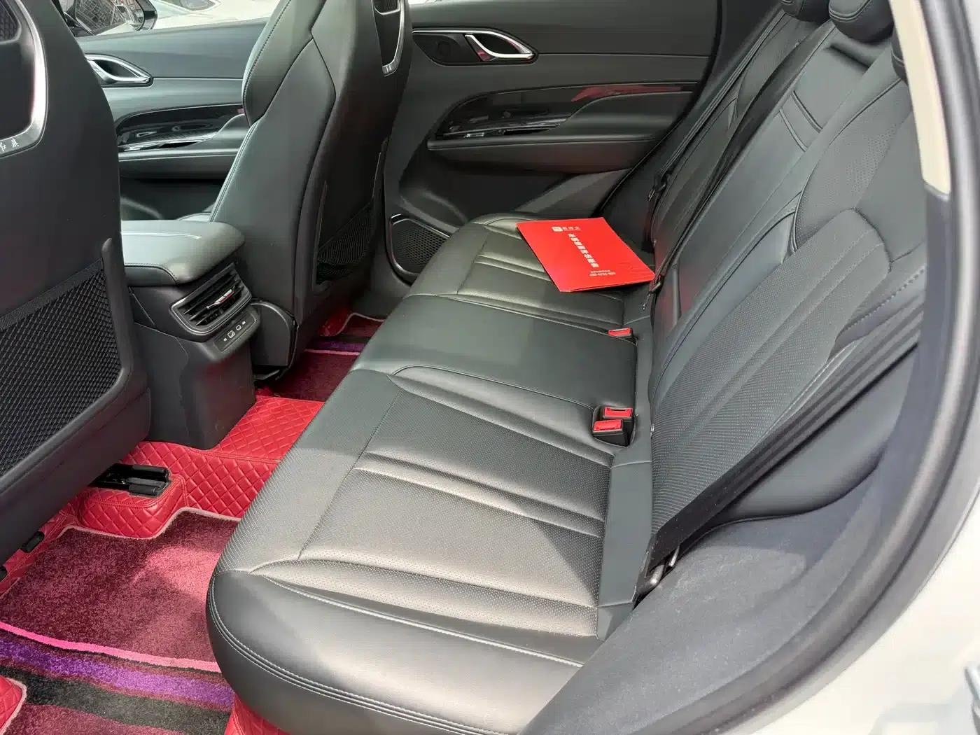 Hongqi HS3 2023 1.5T 2WD Goodness Edition — миниатюра 13
