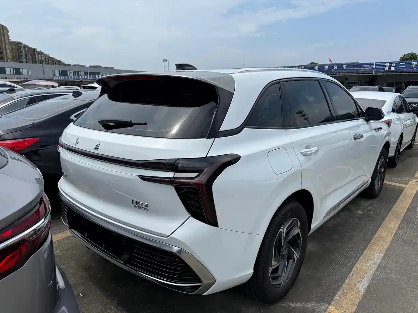 Hongqi HS3 2023 1.5T 2WD Goodness Edition — миниатюра 15