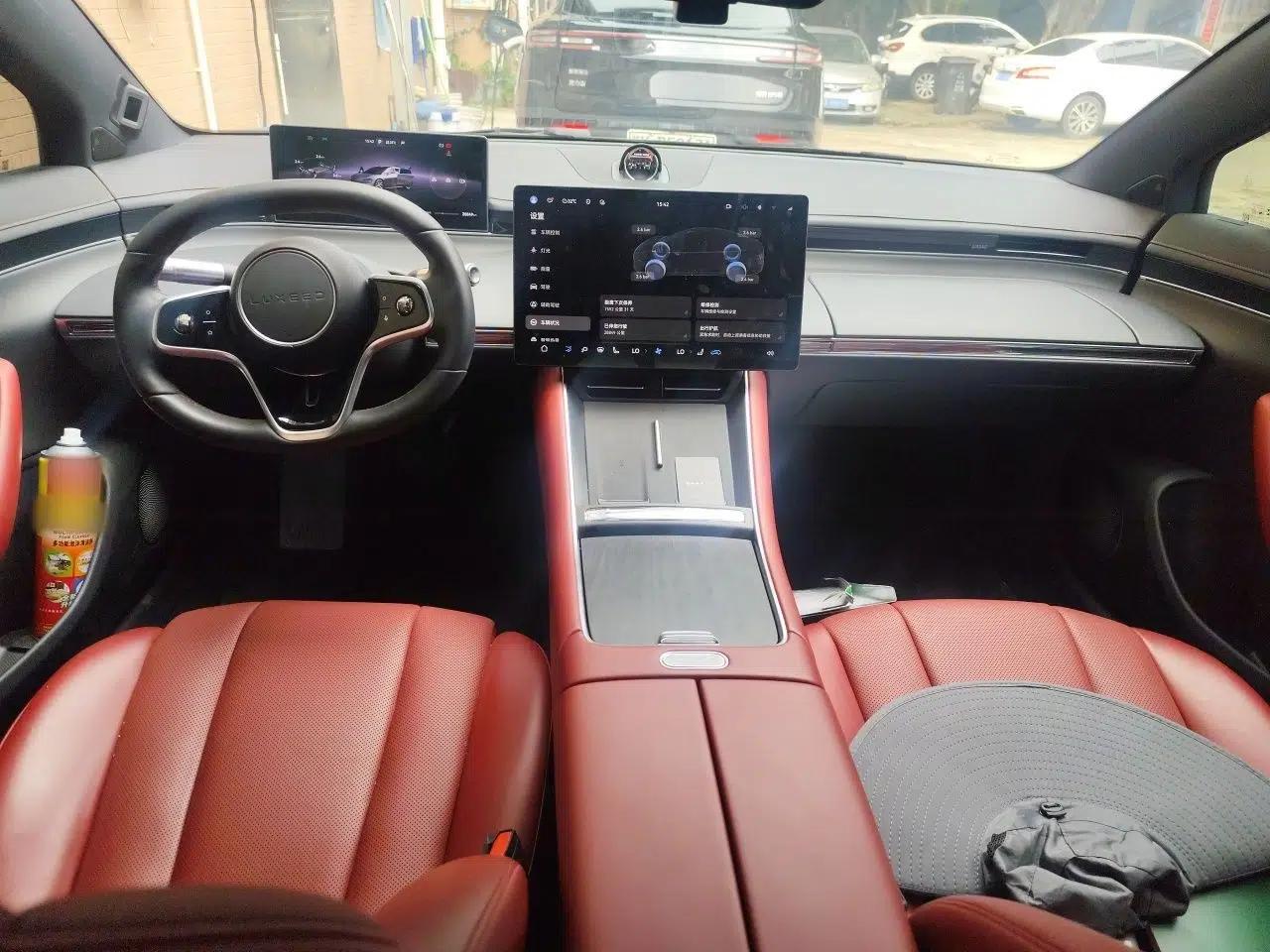 Hima Luxeed S7 2024 Max Rear-Drive Long-Range Intelligent Driving Version — миниатюра 9