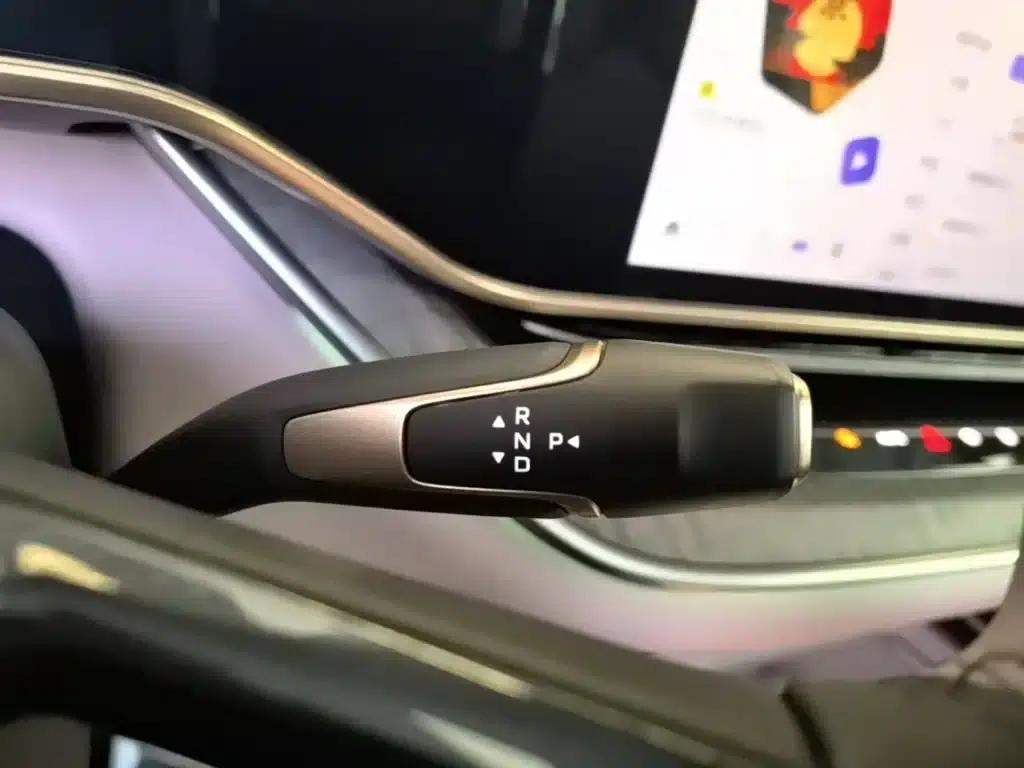 Hongqi Tiangong 08 2025 680 Ultra 4WD Edition — миниатюра 14