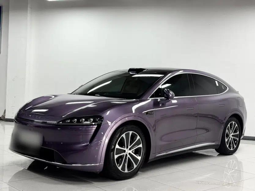 Hima Luxeed R7 2024 All-Electric 802 km Max — миниатюра 1