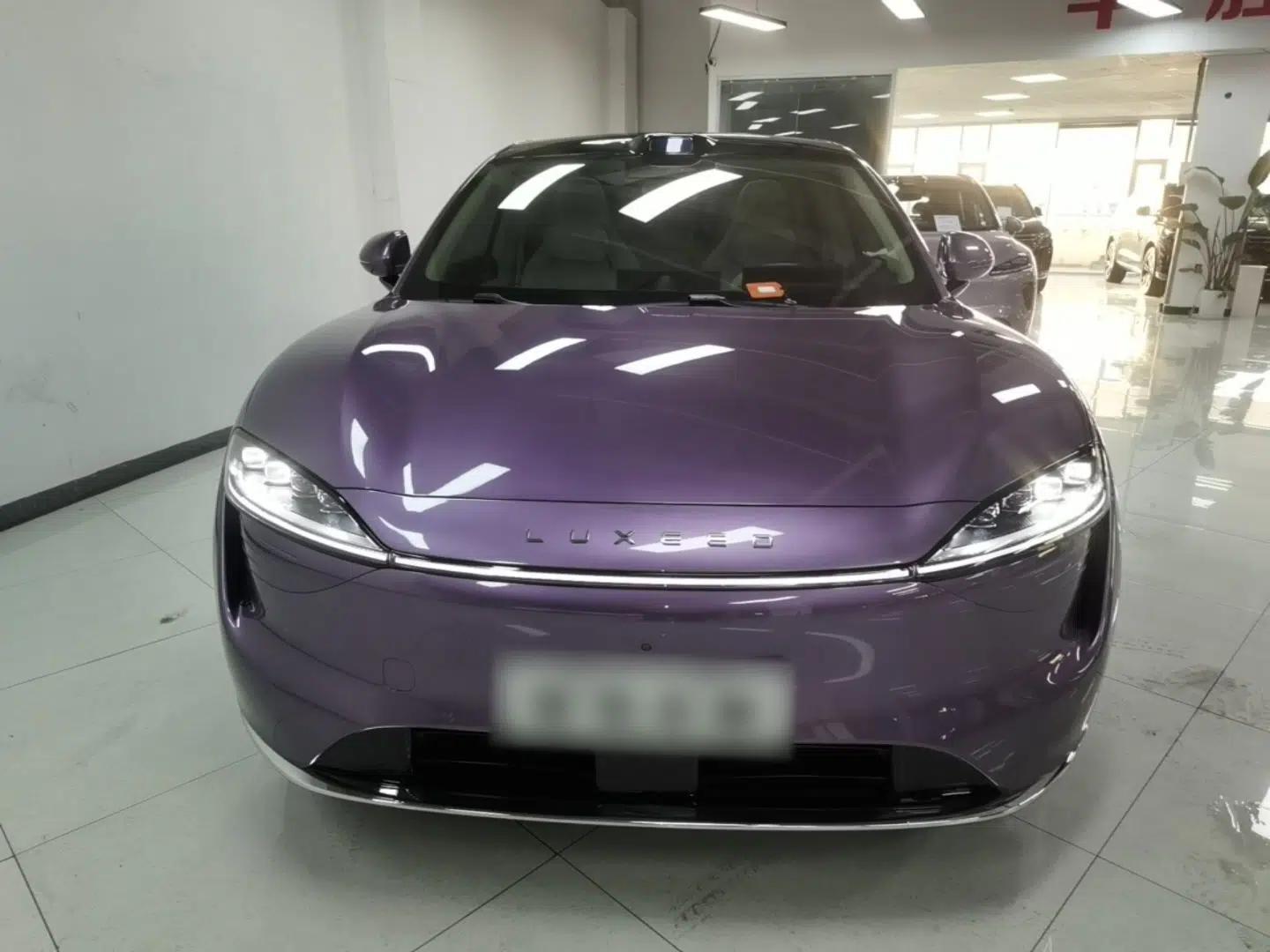 Hima Luxeed R7 2024 All-Electric 802 km Max — миниатюра 2