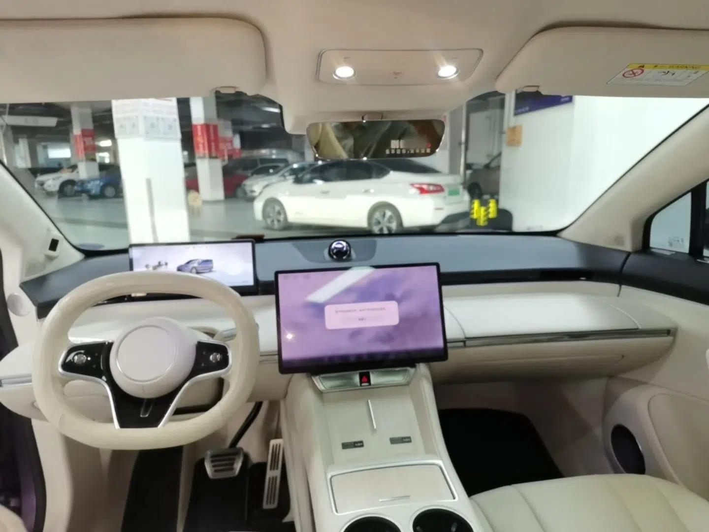 Hima Luxeed R7 2024 All-Electric 802 km Max — миниатюра 17