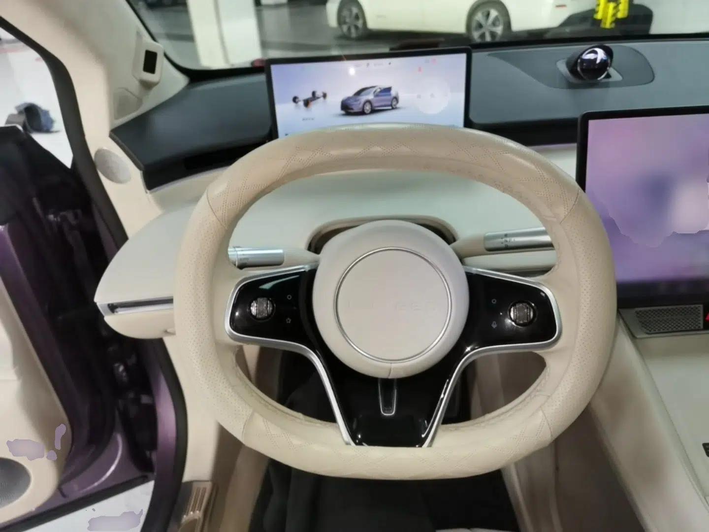 Hima Luxeed R7 2024 All-Electric 802 km Max — миниатюра 18