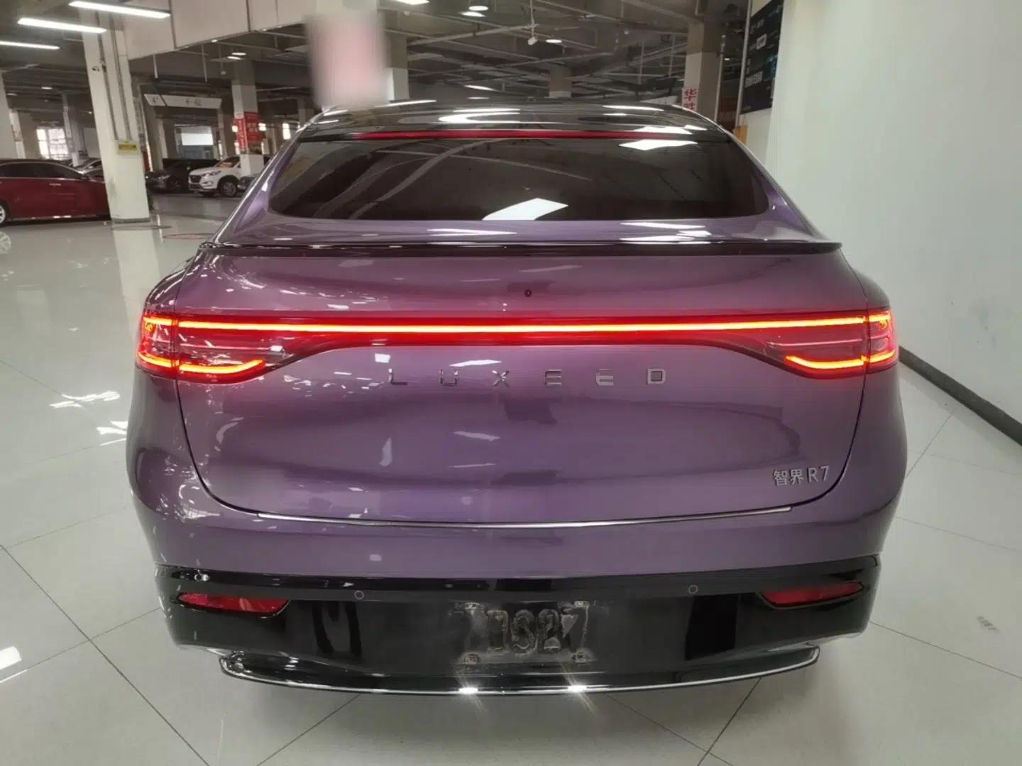 Hima Luxeed R7 2024 All-Electric 802 km Max — миниатюра 5