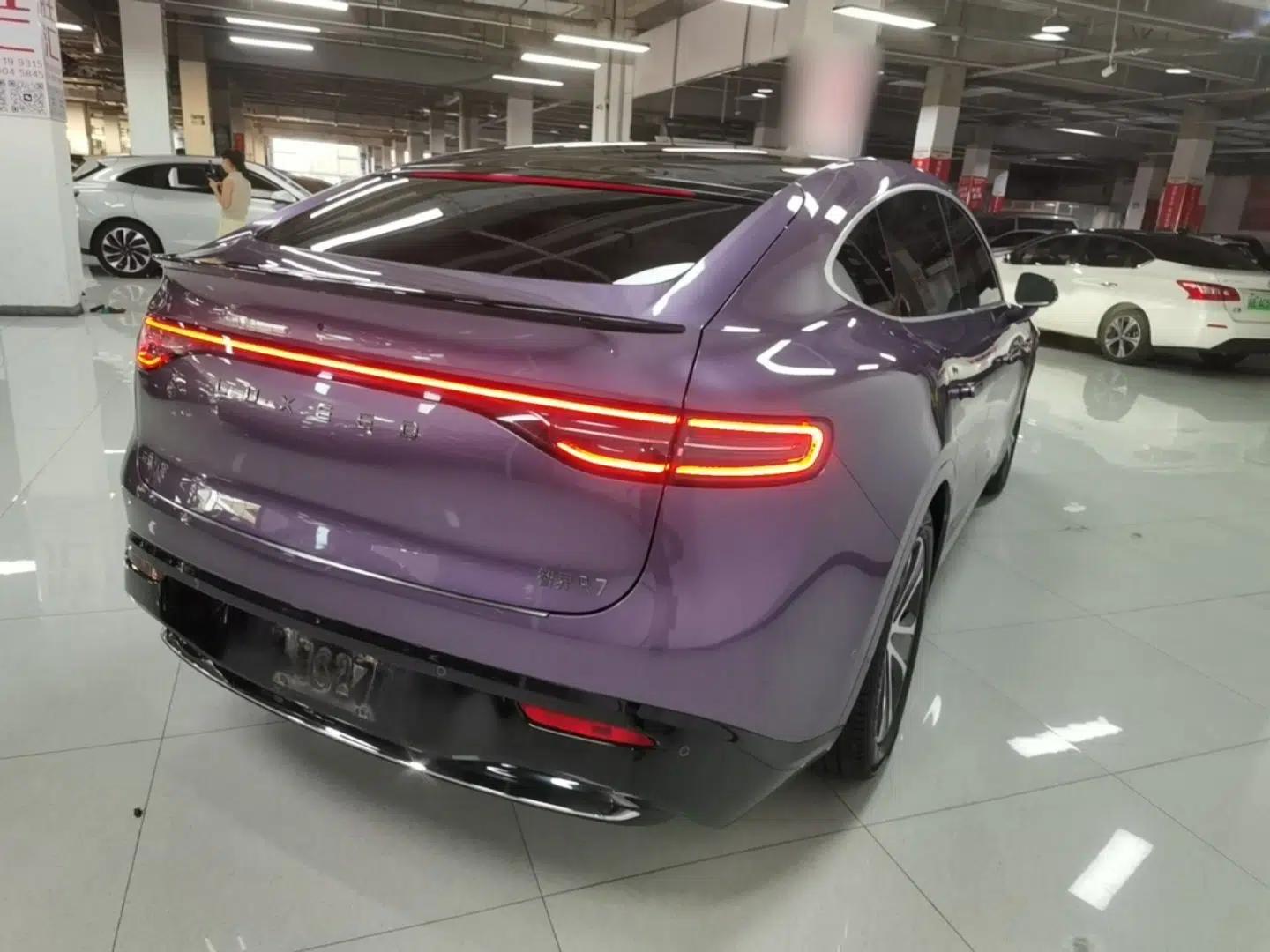 Hima Luxeed R7 2024 All-Electric 802 km Max — миниатюра 6