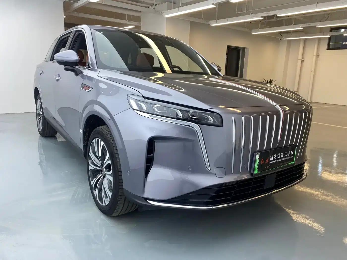 Hongqi HS6 PHEV 2026 Model 220 AWD Intelligent Hybrid — миниатюра 3