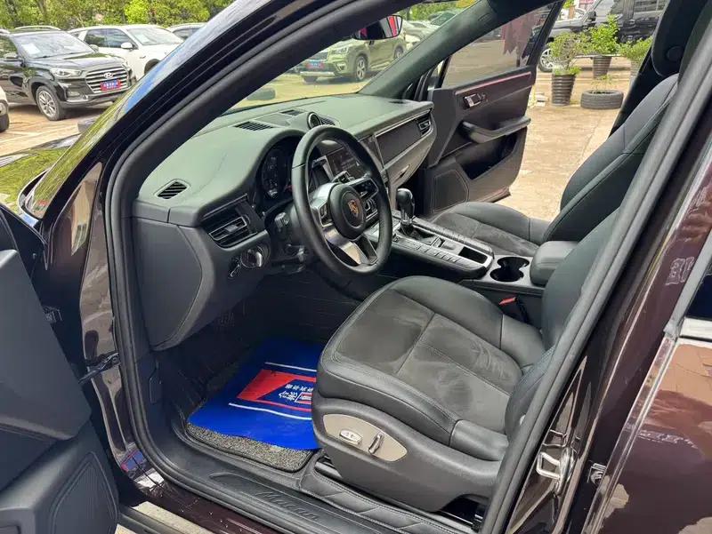 2020 Macan 2.0T — миниатюра 21
