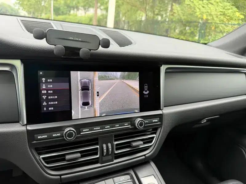 2021 Macan 2.0T — миниатюра 17