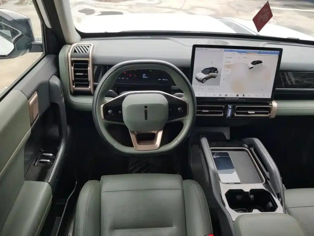iCAR 03 2024 Model 401km 2WD Standard Advanced Edition — миниатюра 11