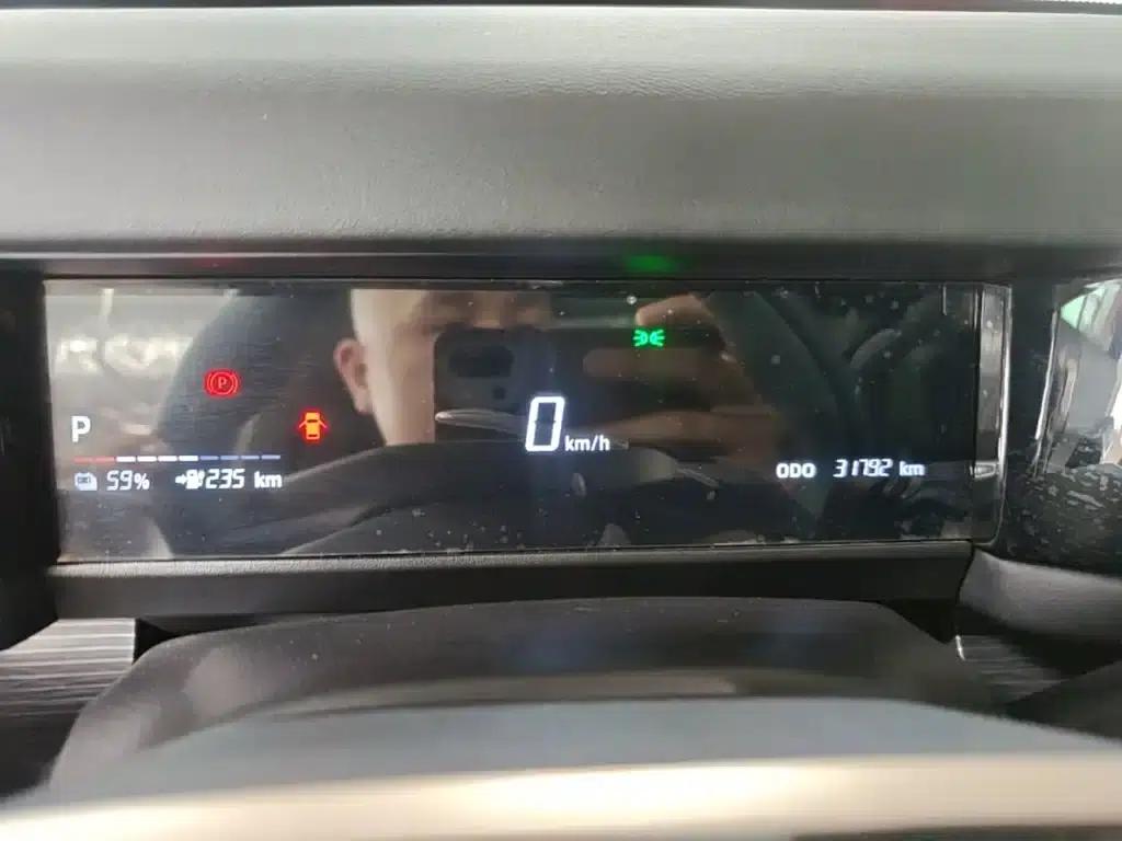 iCAR 03 2024 Model 401km 2WD Standard Trend Edition — миниатюра 12