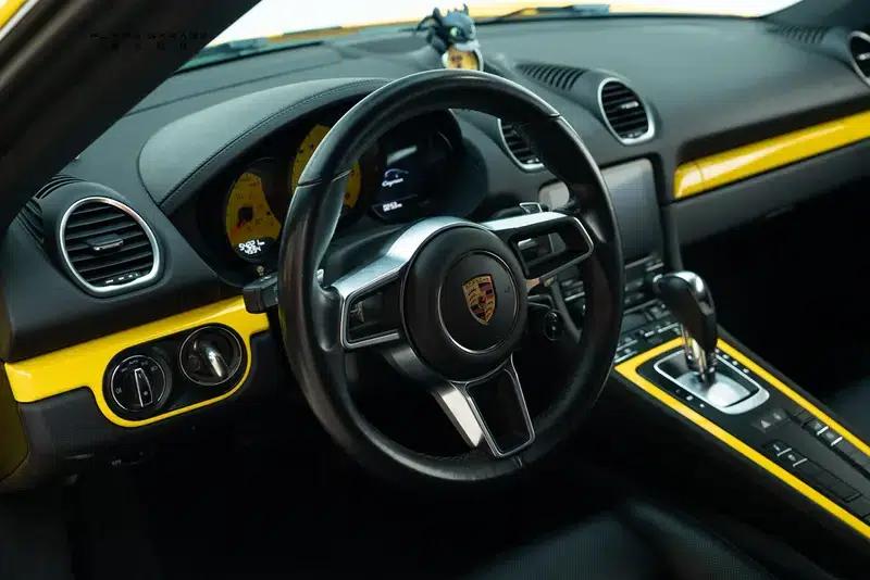Porsche 718 Cayman 2018 2.0T — миниатюра 9