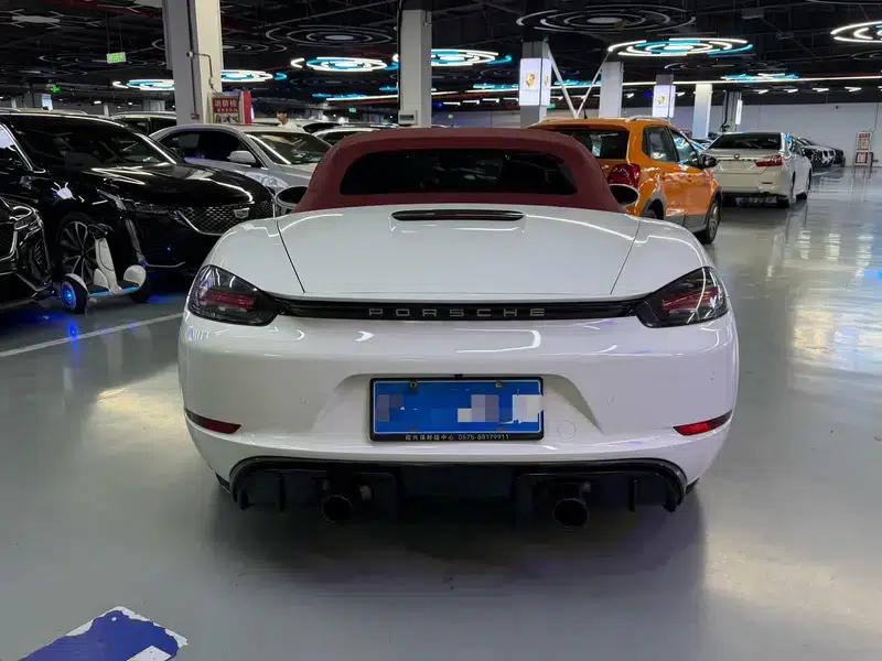 2016 Porsche 718 Boxster 2.0T — миниатюра 5