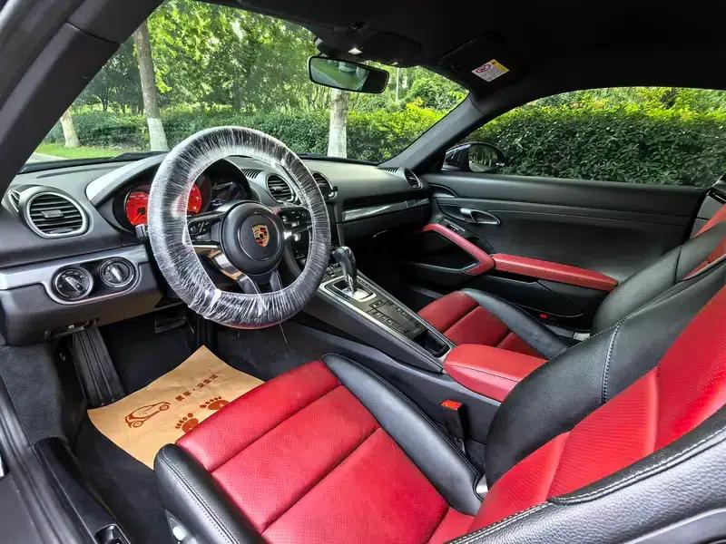 Porsche 718 Cayman 2018 2.0T — миниатюра 8
