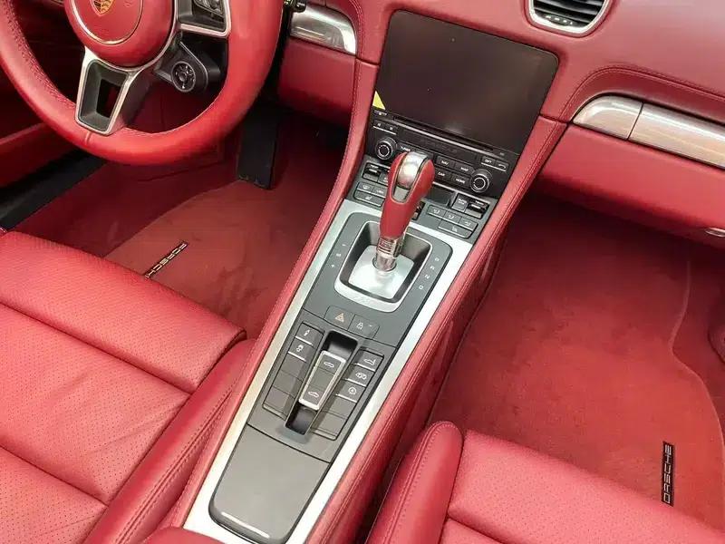 2022 Porsche 718 Boxster 2.0T — миниатюра 11