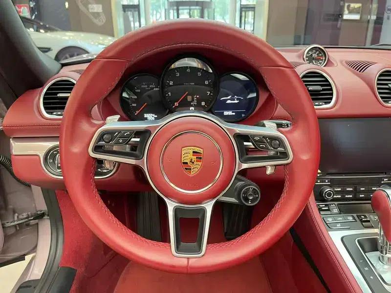 2022 Porsche 718 Boxster 2.0T — миниатюра 10