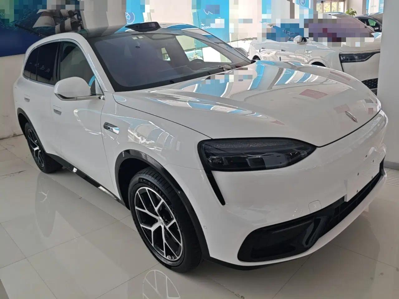 Hima AITO M6 2026 Model Range-Extended Max+ Four-Wheel Drive — миниатюра 3