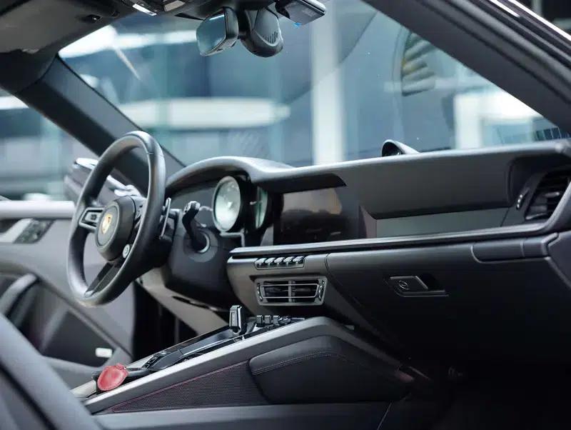 Porsche 911 2020 Carrera 4 3.0T — миниатюра 30