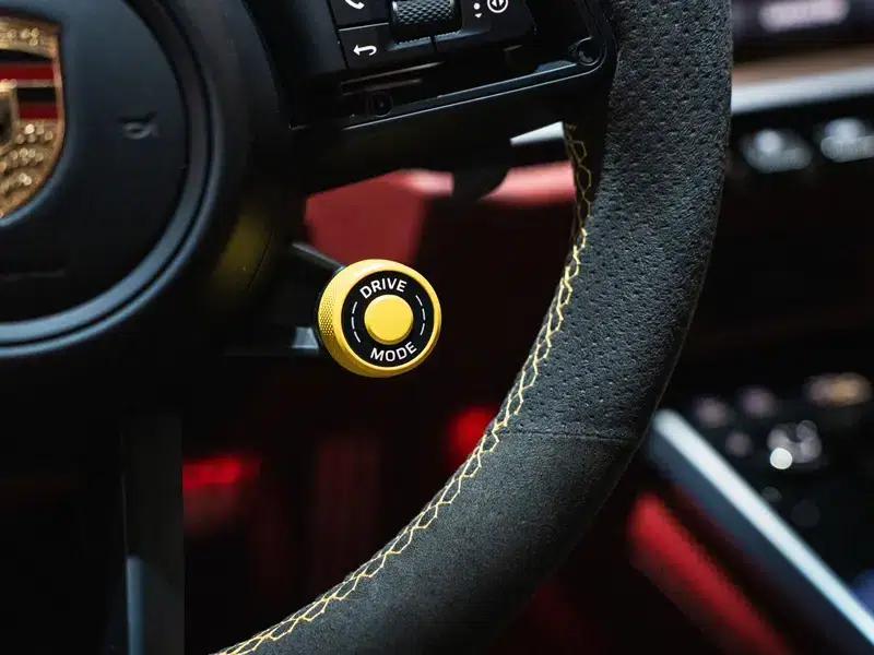 2022 Porsche 911 Turbo S 3.7T — миниатюра 9