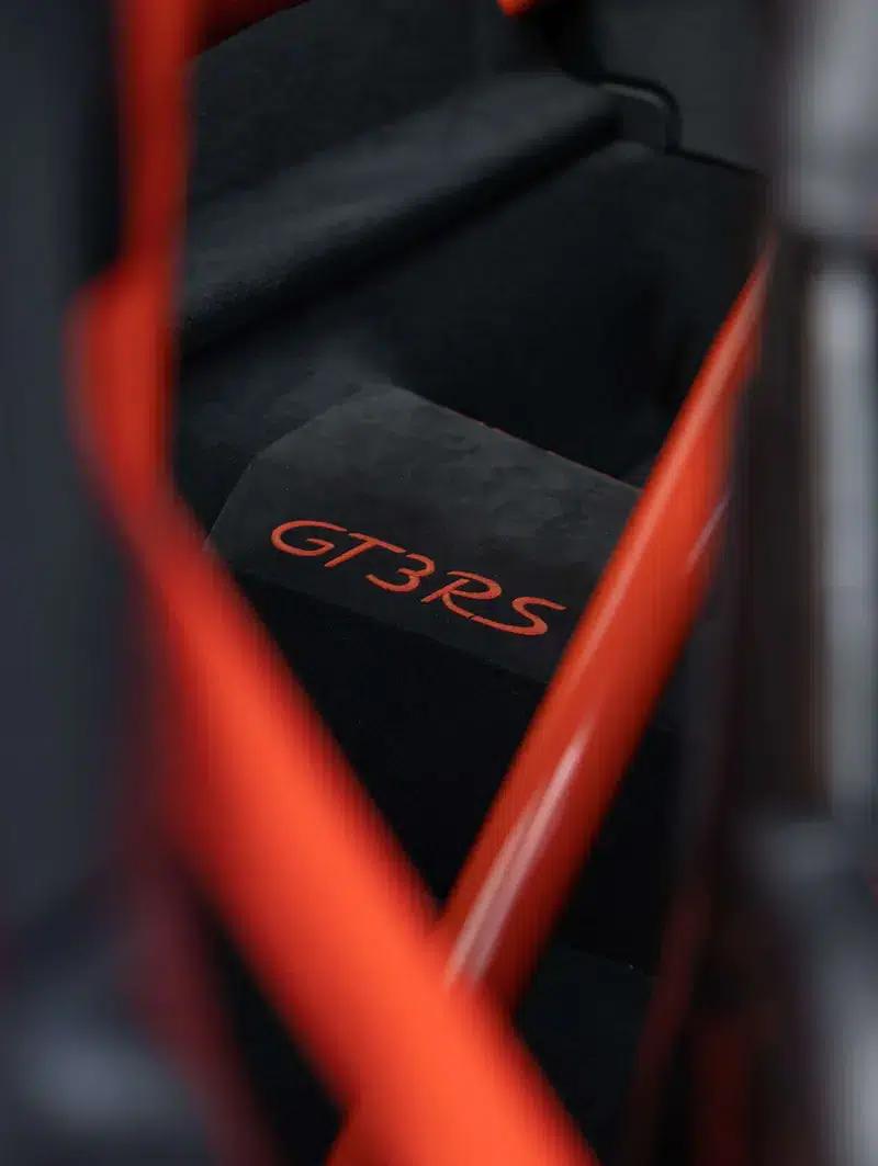 2015 Porsche 911 GT3 RS — миниатюра 14