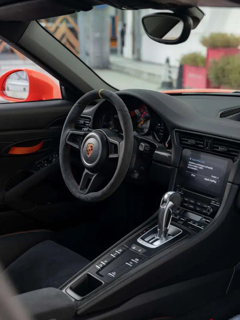 2015 Porsche 911 GT3 RS — миниатюра 16