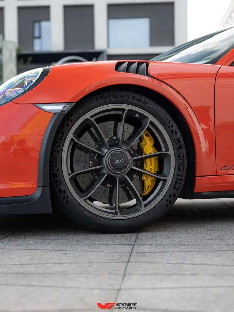 2015 Porsche 911 GT3 RS — миниатюра 10