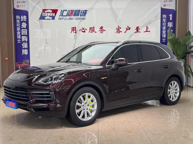 Cayenne E-Hybrid 2020 Cayenne E-Hybrid 2.0T — миниатюра 1