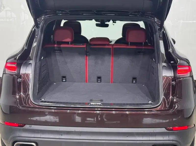 Cayenne E-Hybrid 2020 Cayenne E-Hybrid 2.0T — миниатюра 24