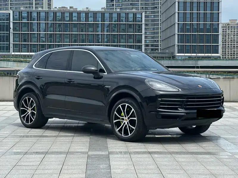Cayenne E-Hybrid 2021 Cayenne E-Hybrid 2.0T — миниатюра 3