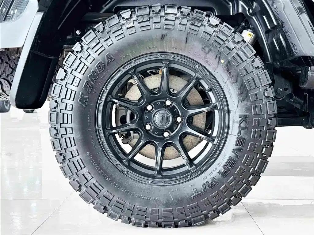 Gladiator 2022 3.6L First Edition — миниатюра 22