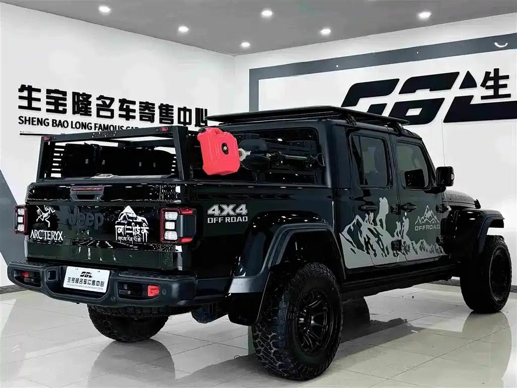 Gladiator 2022 3.6L First Edition — миниатюра 4