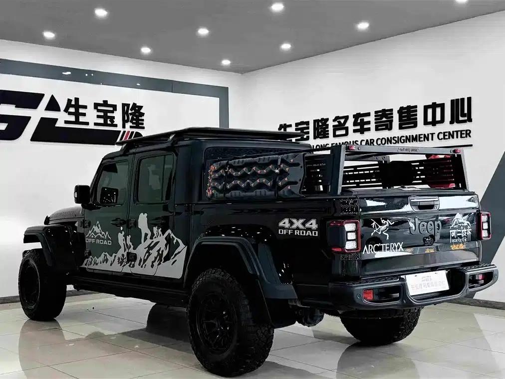 Gladiator 2022 3.6L First Edition — миниатюра 6