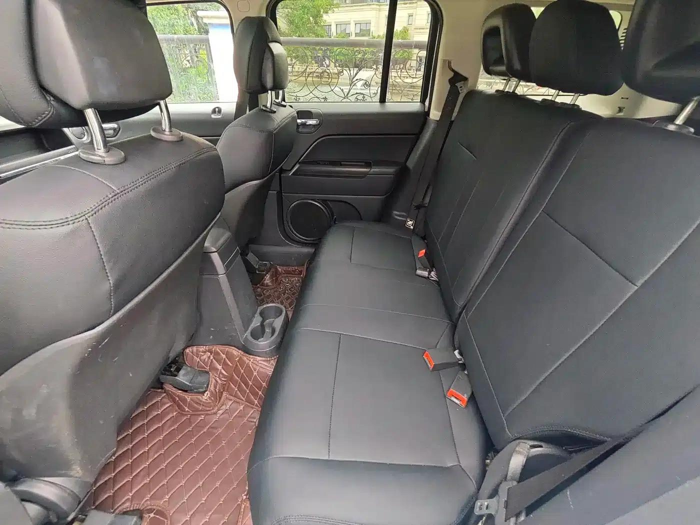 2014 Jeep Compass 2.0L Sport Enhanced Edition — миниатюра 10