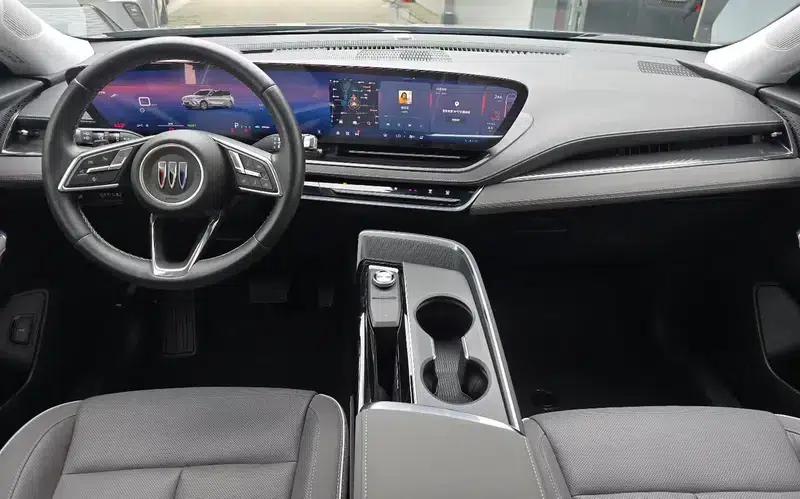 Buick E5 2023 Premium Standard Range Edition — миниатюра 7