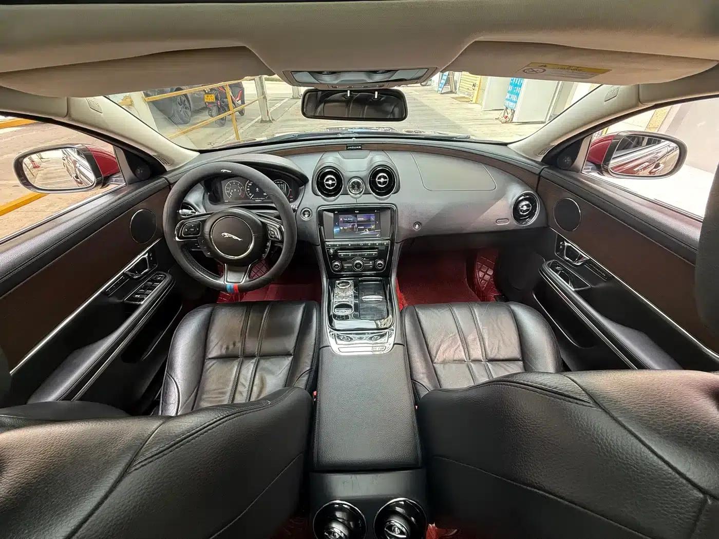 Jaguar XJ 2016 XJL 2.0T 2WD Elegant Business Edition — миниатюра 11